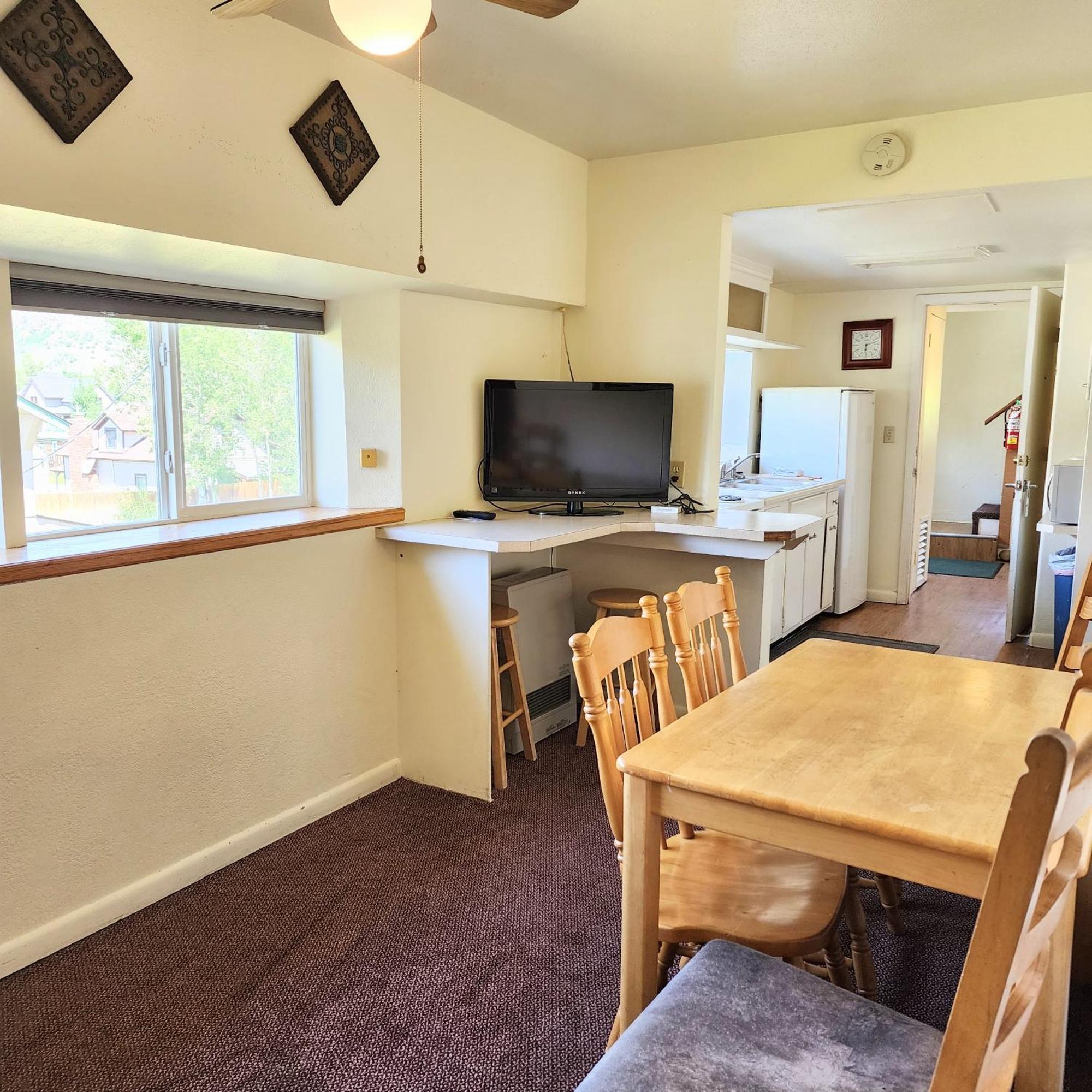 هت سولفور سبرينغز Canyon Motel Near Rocky Mountain National Park المظهر الخارجي الصورة