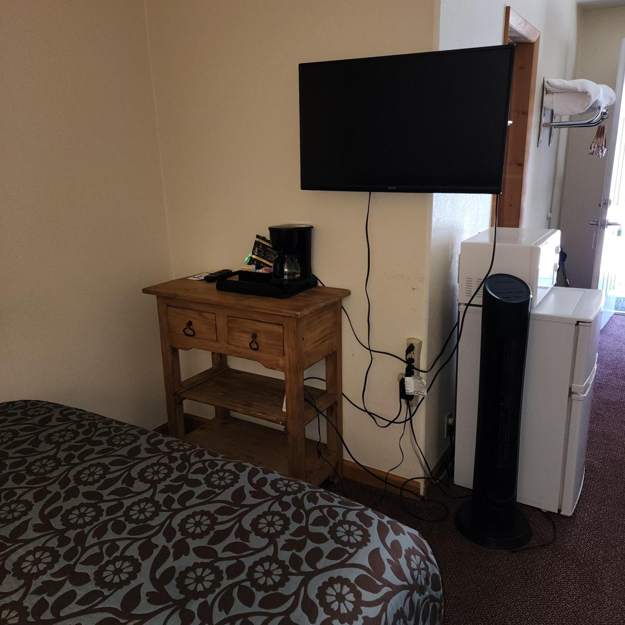 هت سولفور سبرينغز Canyon Motel Near Rocky Mountain National Park المظهر الخارجي الصورة