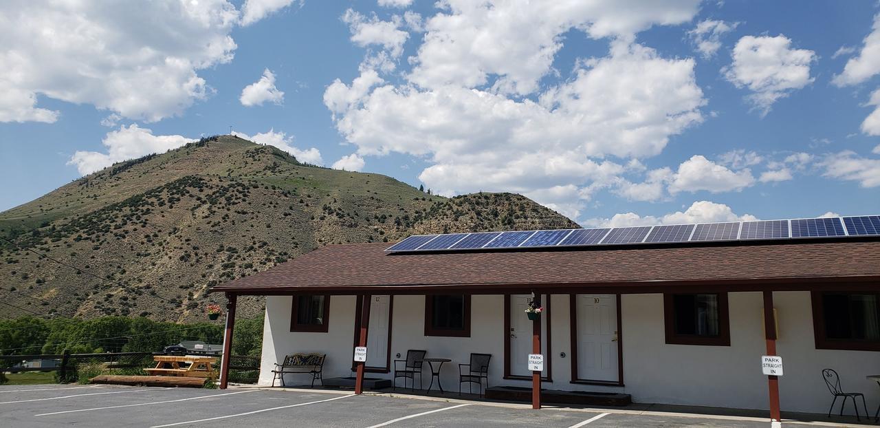 هت سولفور سبرينغز Canyon Motel Near Rocky Mountain National Park المظهر الخارجي الصورة