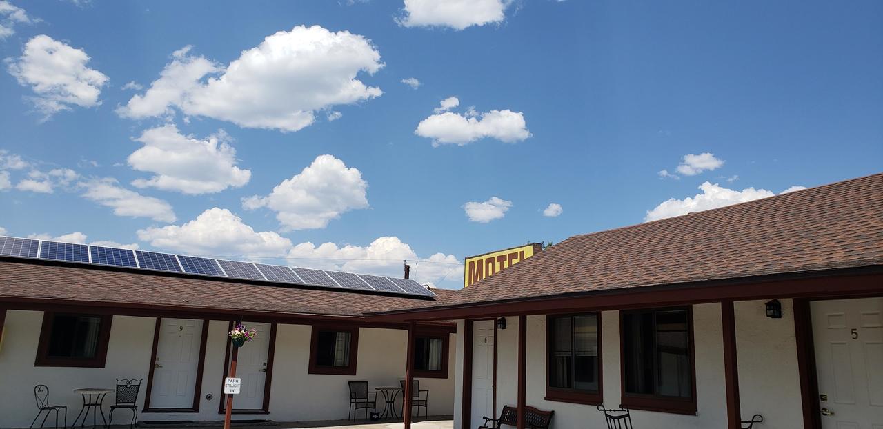 هت سولفور سبرينغز Canyon Motel Near Rocky Mountain National Park المظهر الخارجي الصورة