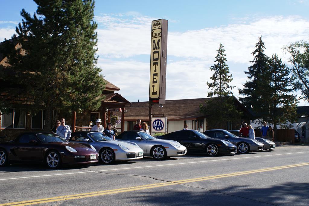 هت سولفور سبرينغز Canyon Motel Near Rocky Mountain National Park المظهر الخارجي الصورة